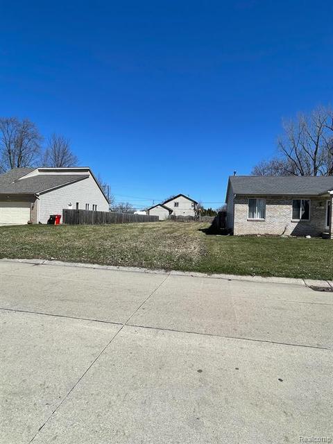1135436024 Donaldson, Clinton Township, MI 48035