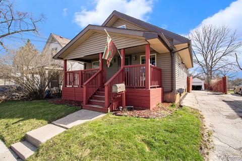 2013 Becker St, Flint, MI 48503