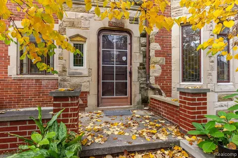 18205 Parkside St, Detroit, MI 48221
