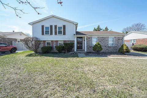 18326 Winwood Ave, Brownstown, MI 48193