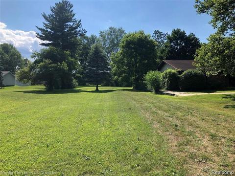 7080 Edwards Rd, Van Buren, MI 48111