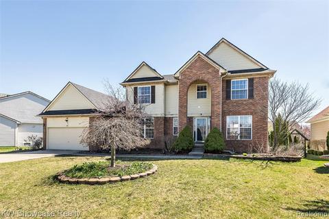 4800 Willingham Ct, Ypsilanti, MI 48197