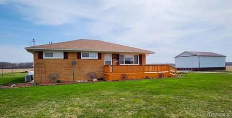 12311 Potter Rd, Flushing, MI 48433 photo 1
