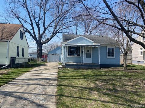 23089 Willard Ave, Warren, MI 48089 photo 1