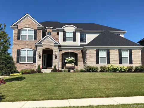 21445 Ballantyne Blvd, Northville, MI 48167