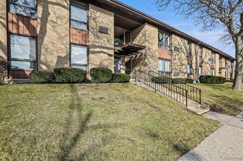 1565 Cherboneau #57, Detroit, MI 48207