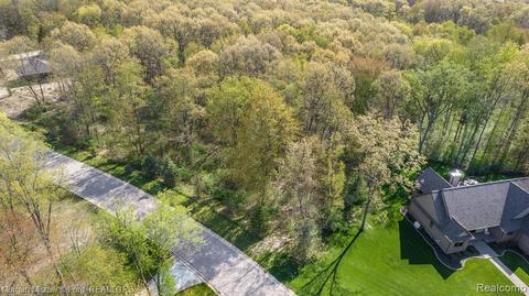 Unit 78 Trefoil Trail, Ortonville, MI 48462