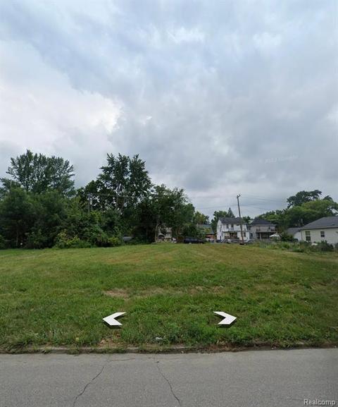 489 Manistique St, Detroit, MI 48215
