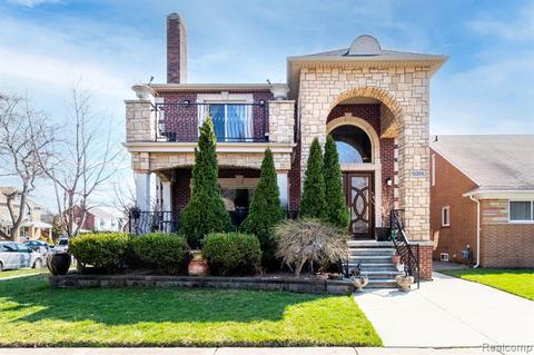 13205 S Morrow Cir, Dearborn, MI 48126