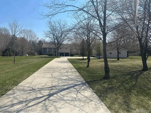 11405 Bell Rd, Burt, MI 48417 photo 1