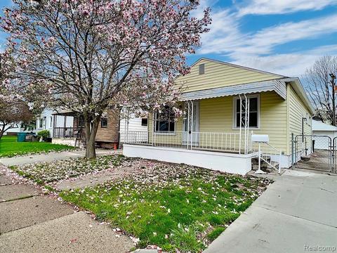 1816 Hanover St, Lincoln Park, MI 48146