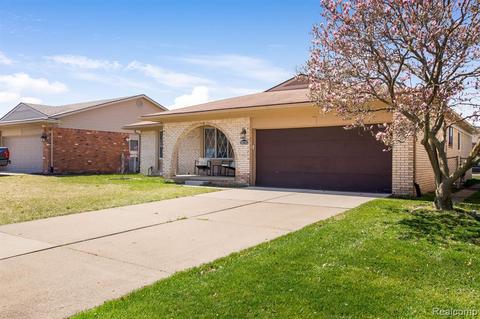 28281 Armanda Dr, Warren, MI 48088