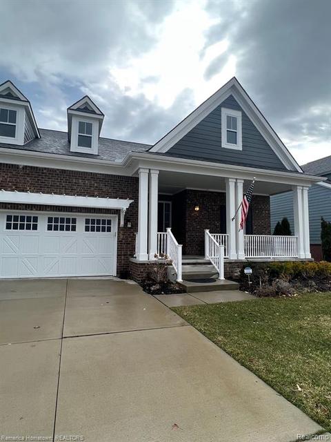 49743 Hancock St, Canton, MI 48188 photo 1