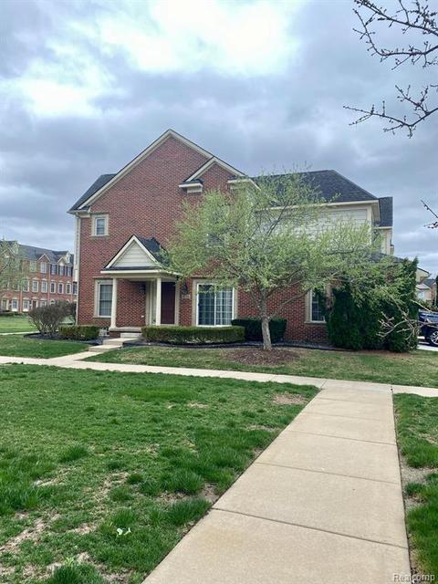1638 E Lakeview Ln, Canton, MI 48187