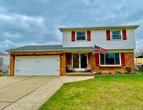 22753 Foxcroft St, Woodhaven, MI 48183