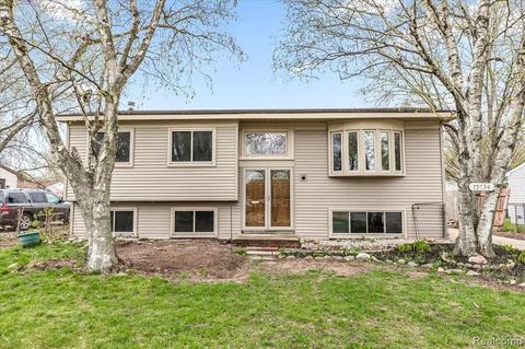 15734 Harrison, Romulus, MI 48174
