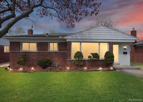 24400 Chernick St, Taylor, MI 48180