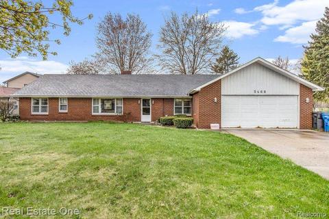 5468 E Grand River Ave, Howell, MI 48843