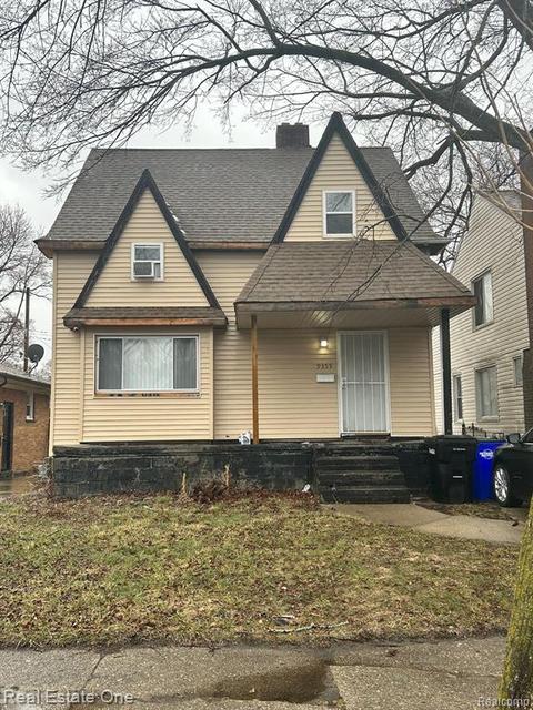 9355 Ward St, Detroit, MI 48228