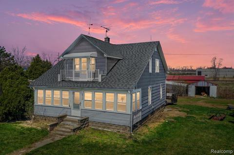 39300 W Huron River Dr, Romulus, MI 48174