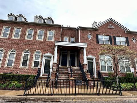 16806 Farmington Rd, Livonia, MI 48154