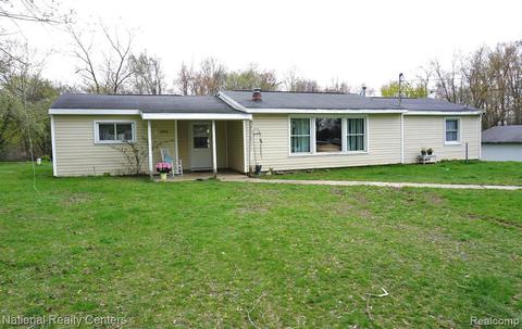 3756 Sunrise Ct, Jackson, MI 49203