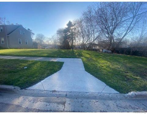 159 Euclid Ave, Pontiac, MI 48342
