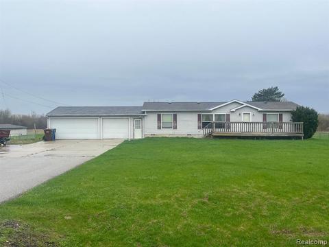 9301 N Elms Rd W, Clio, MI 48420