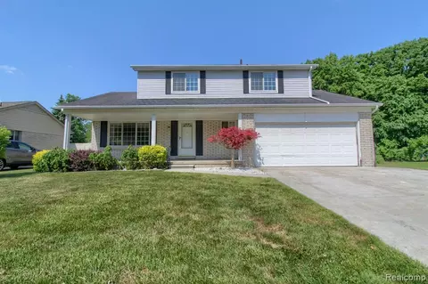 10650 Continental Dr, Taylor, MI 48180
