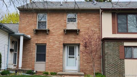 1145 River Hill Dr, Flint, MI 48532