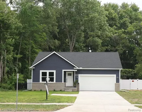 11018 Merriman Rd, Livonia, MI 48150