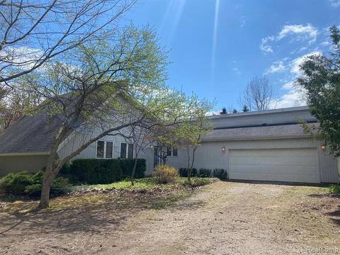 12801 Trolan Rd, Clinton, MI 49236