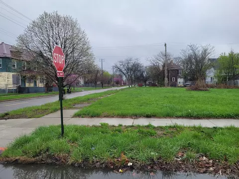 456 Euclid St, Detroit, MI 48202