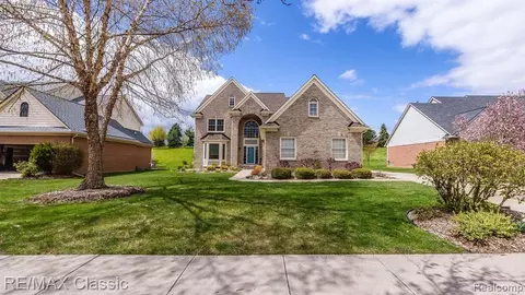 12005 Chandler Dr, Plymouth, MI 48170