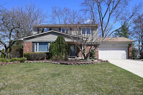 22622 Chestnut Tree Way, Novi, MI 48375