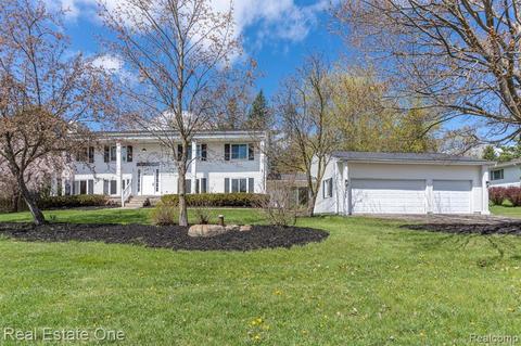 283 Brighton Homes for Sale - Brighton MI Real Estate - Movoto