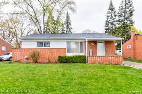 32478 Grinsell Dr, Warren, MI 48092