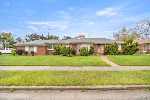 19711 Marlowe St, Detroit, MI 48235