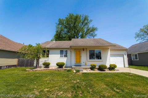 30085 Marla Dr, New Haven, MI 48048