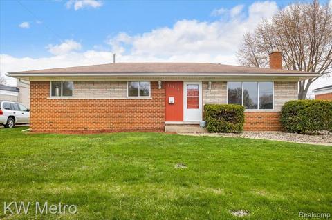 31314 Morgan Dr, Warren, MI 48088
