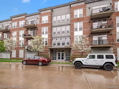 66 Winder St #15-215, Detroit, MI 48201