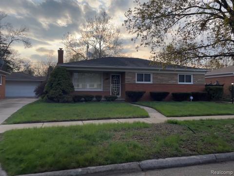 8917 Fenton, Redford, MI 48239