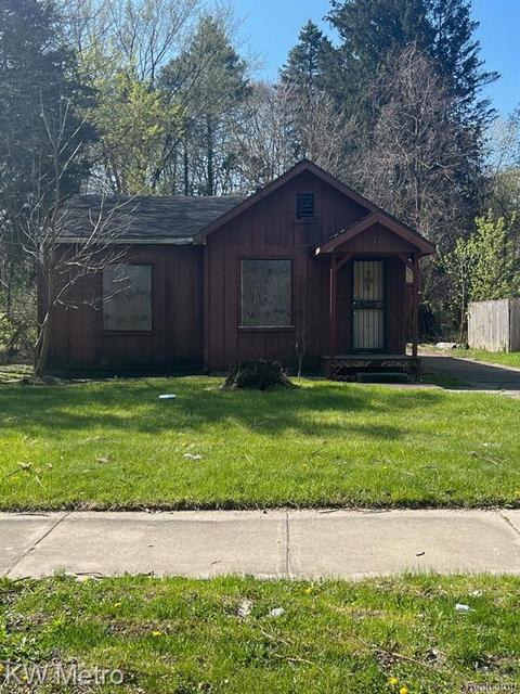 21515 Karl St, Detroit, MI 48219