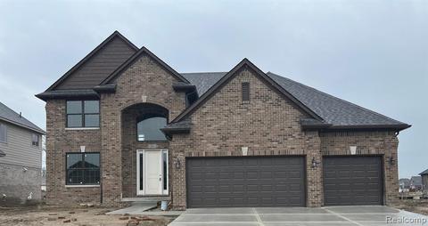 52914 Char Marie Dr, Macomb, MI 48042