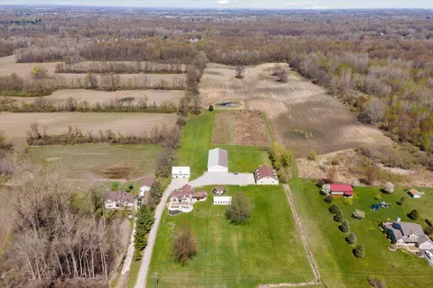 32 24ac Wear Rd, Sumpter, MI 48111