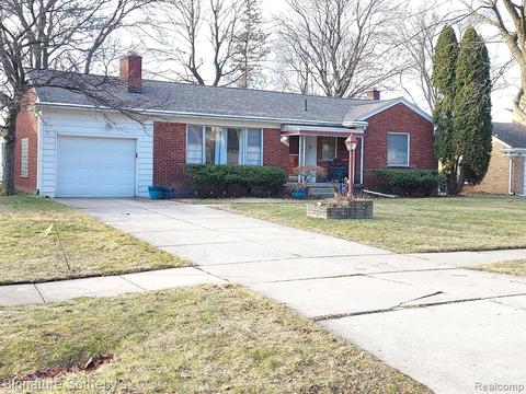 18763 Sunnybrook Ave, Lathrup Village, MI 48076