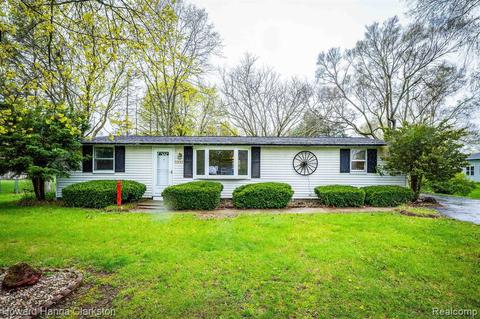 Undisclosed, Clarkston, MI 48346