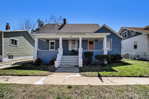 1036 Division St, Port Huron, MI 48060