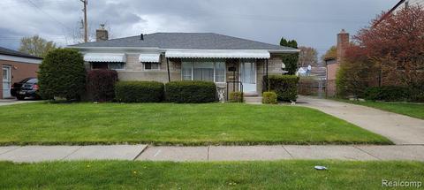 15855 Loreto St, Roseville, MI 48066