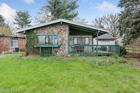 11541 Chicago Rd, Jerome, MI 49249 photo 1